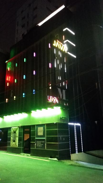 Java Motel 2*